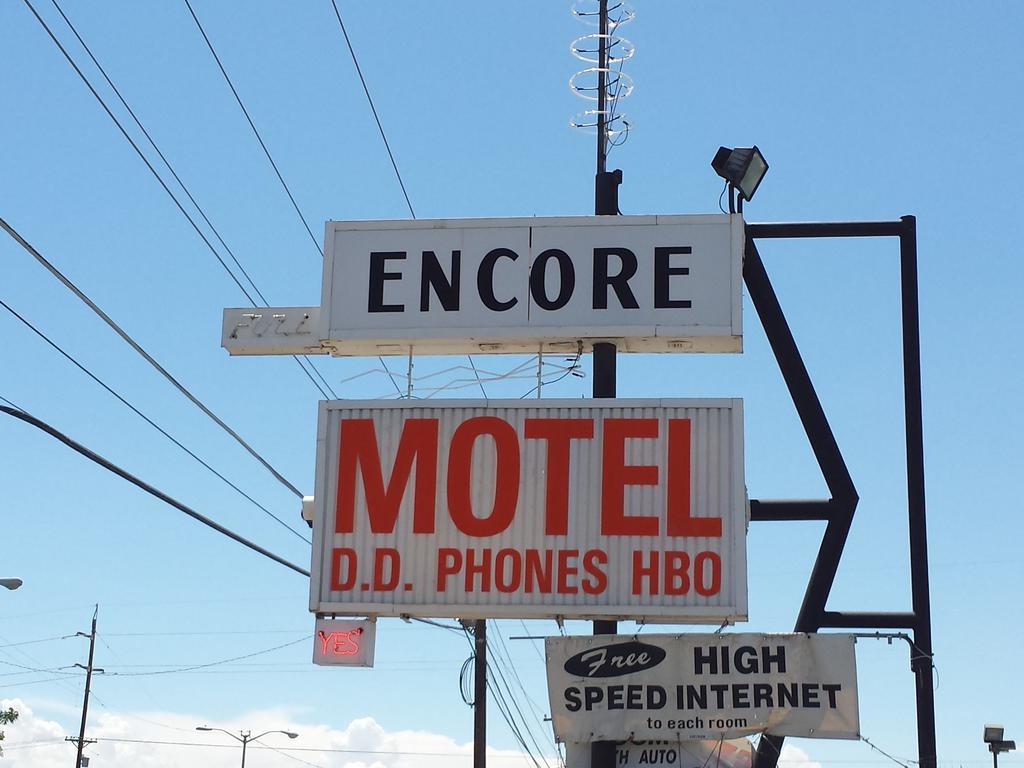 فارمنغتون، كونيتيكت Encore Motel المظهر الخارجي الصورة